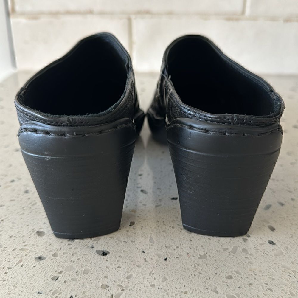 Josef Seibel Women’s Black Leather Western Studs Heels Slip On Mule Clog Size 36 - Picture 4 of 13